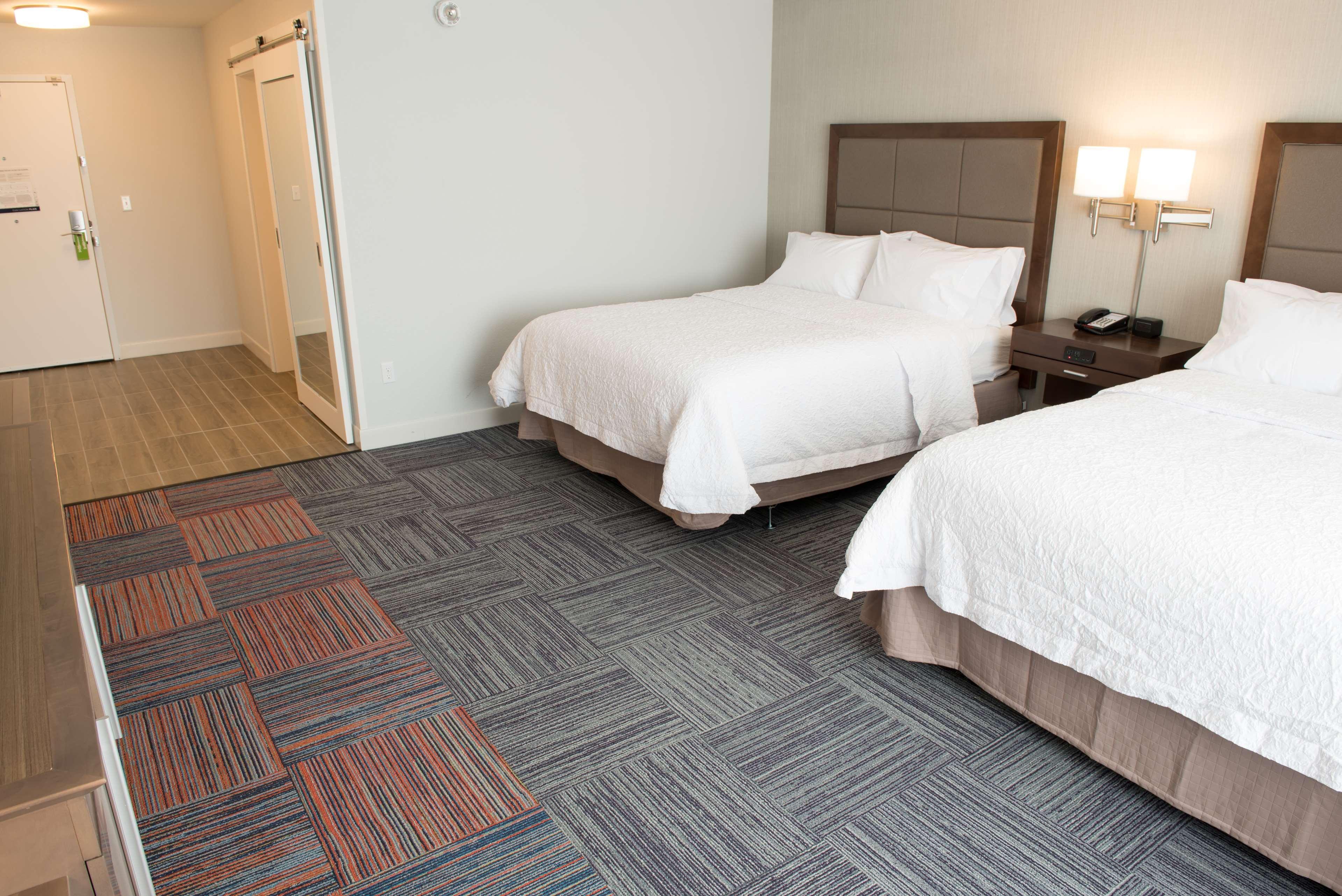 Hampton Inn & Suites Бей-Сити Экстерьер фото