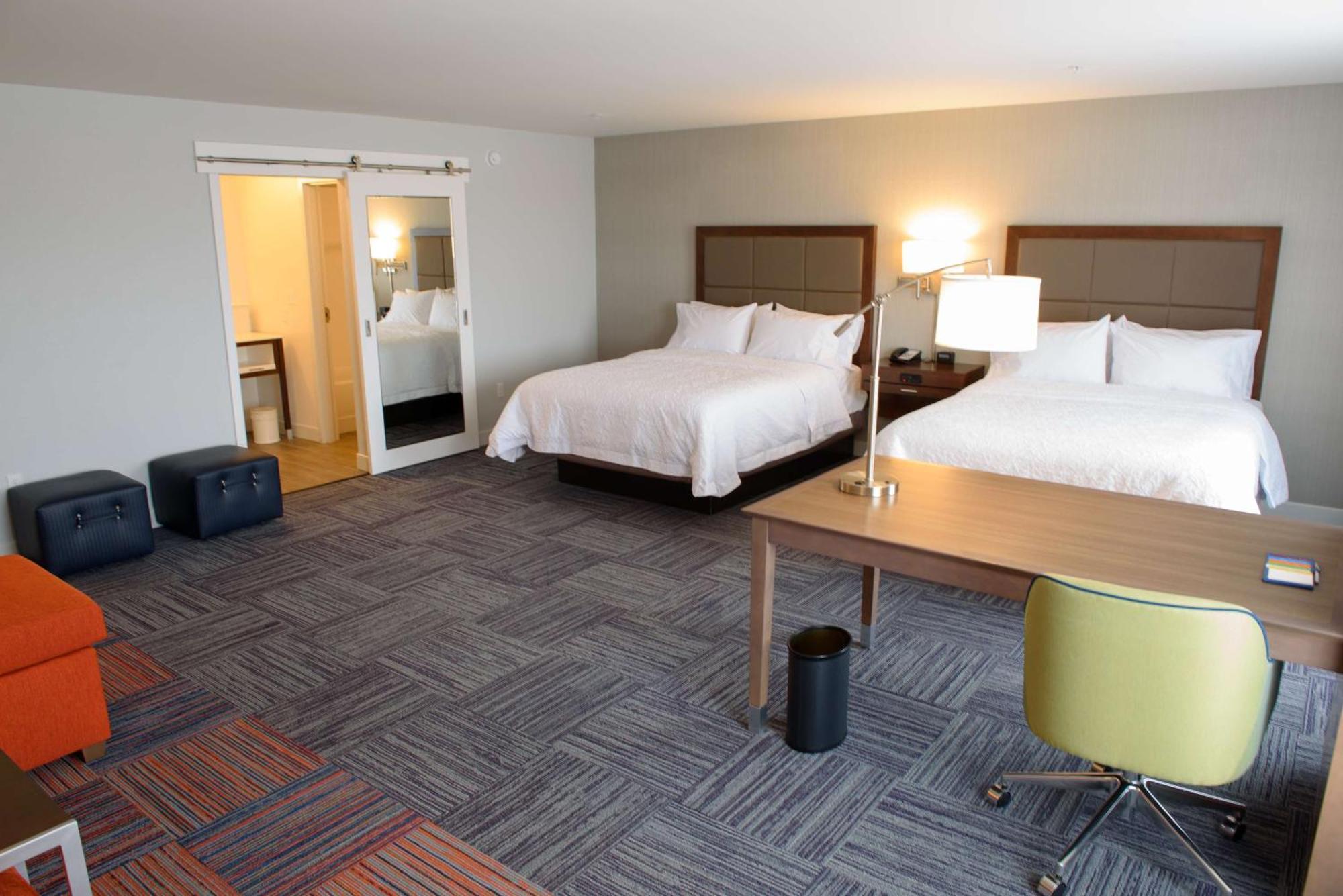 Hampton Inn & Suites Бей-Сити Экстерьер фото